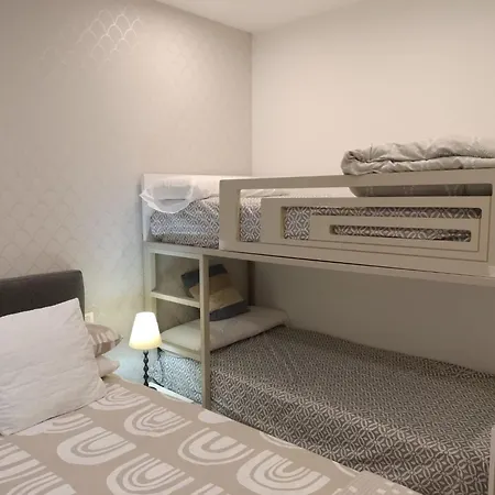 Bed and breakfast Fabulosa 3*