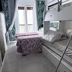 Unica לינה וארוחת בוקר סן סבסטיאן