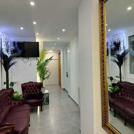 Unica 3* San Sebastián