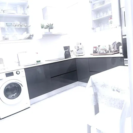 Unica 3* San Sebastián