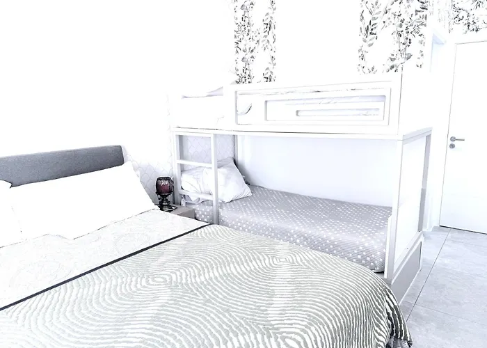 Unica 3* San Sebastián