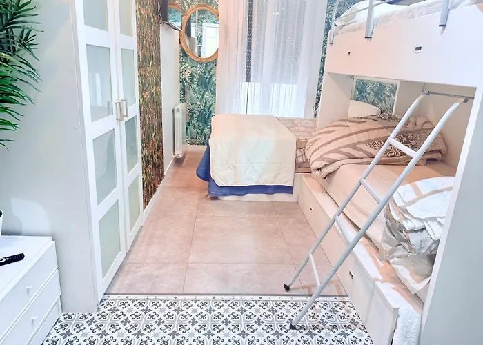 Unica 3* San Sebastián