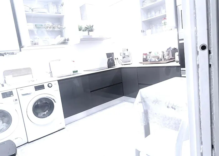 Unica 3* San Sebastián