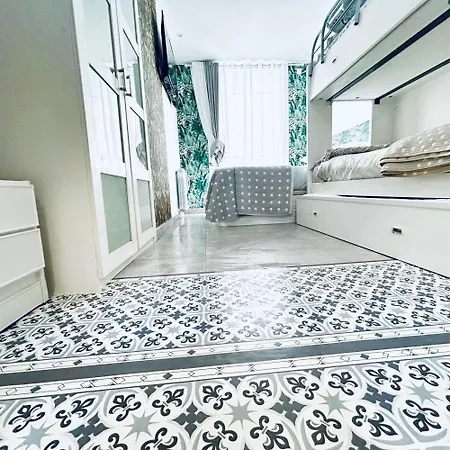 Bed & Breakfast Fabulosa San Sebastián