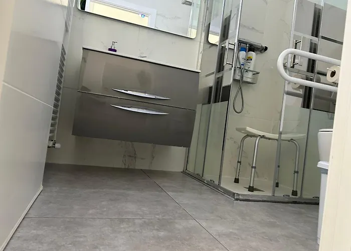 Unica Bed & Breakfast 3*