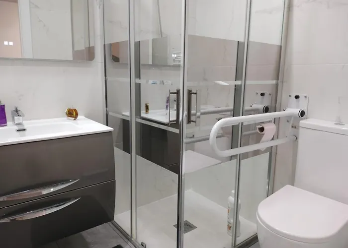 Unica 3* San Sebastián